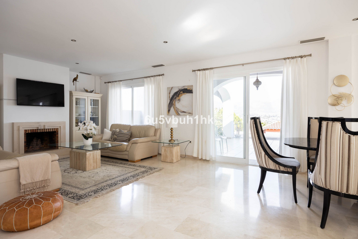 Se vende Adosada de 6 dormitorios en Costa Del Sol, Málaga, España
