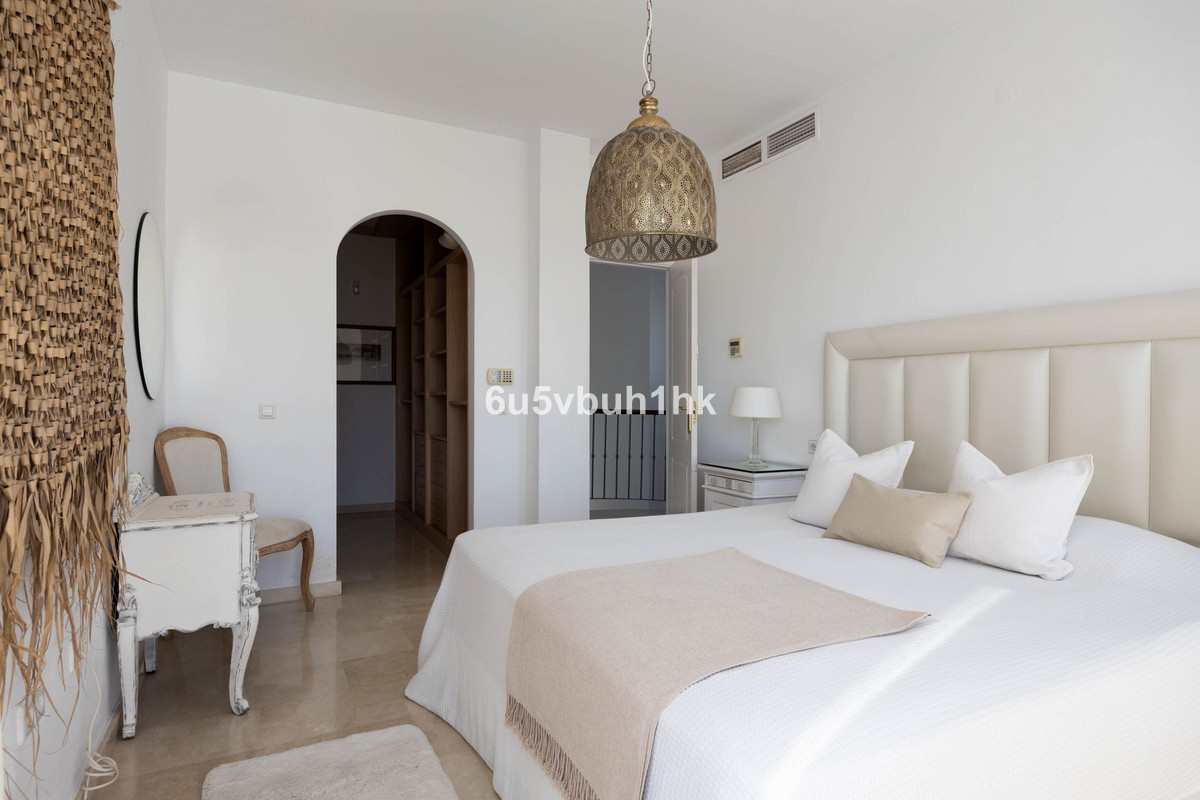 Se vende Adosada de 6 dormitorios en Costa Del Sol, Málaga, España