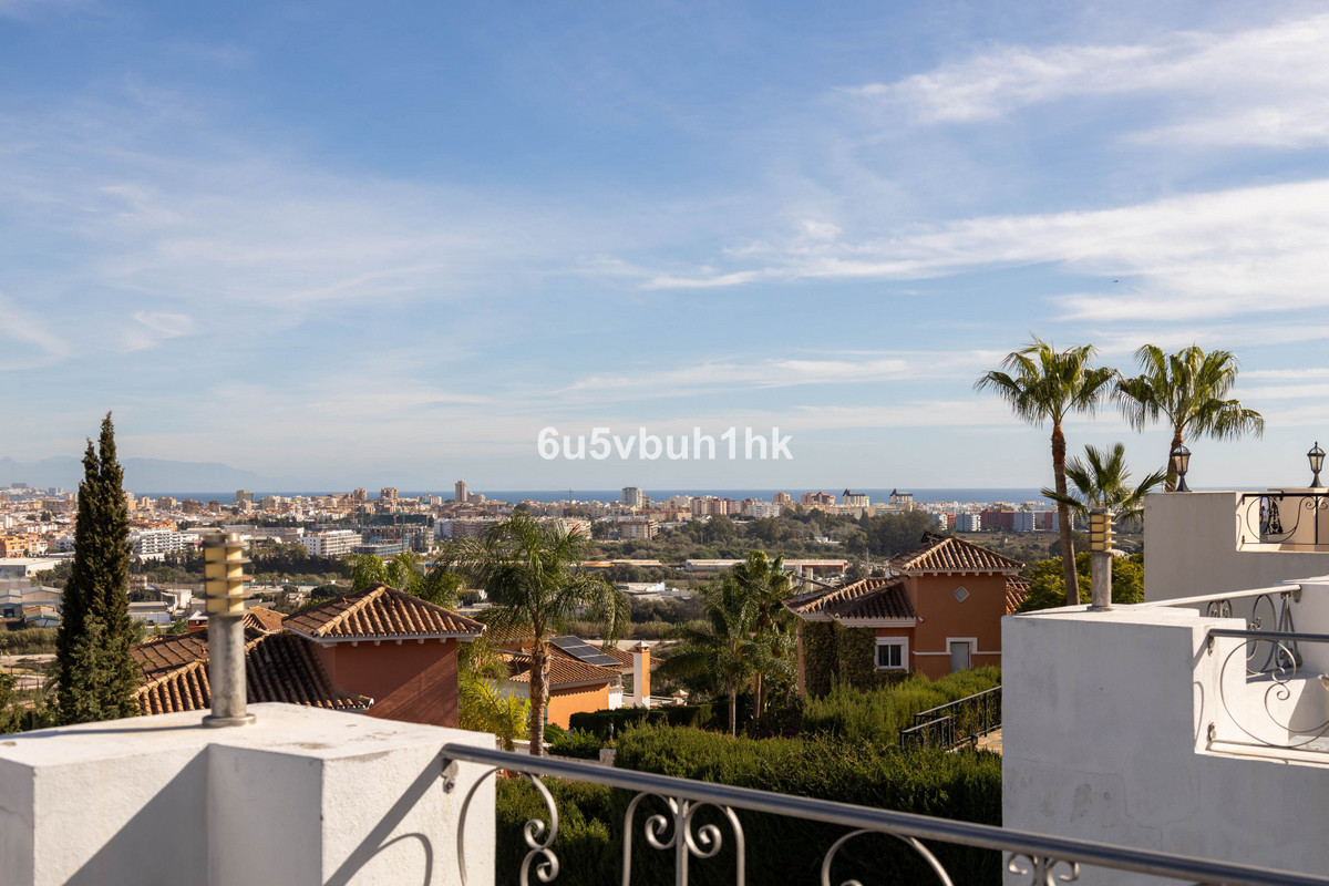 Se vende Adosada de 6 dormitorios en Costa Del Sol, Málaga, España