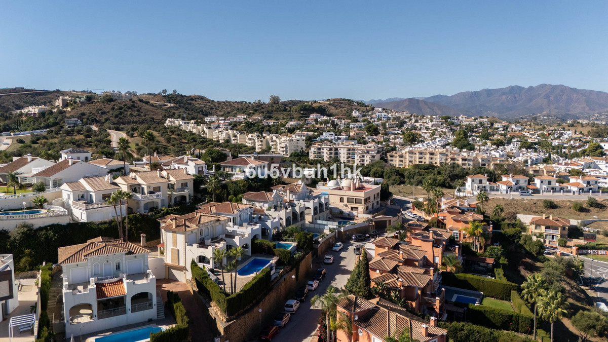 Se vende Adosada de 6 dormitorios en Costa Del Sol, Málaga, España