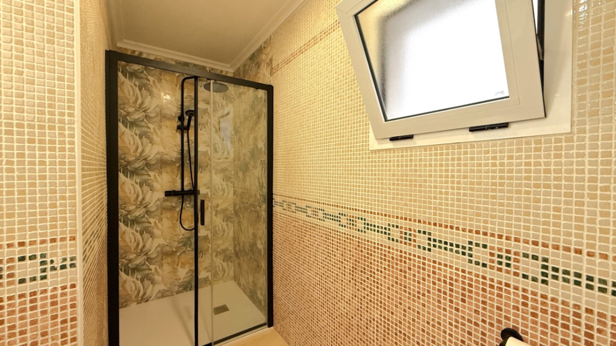 Se vende Apartamento Planta Baja de 2 dormitorios en Costa Blanca, Alicante, España