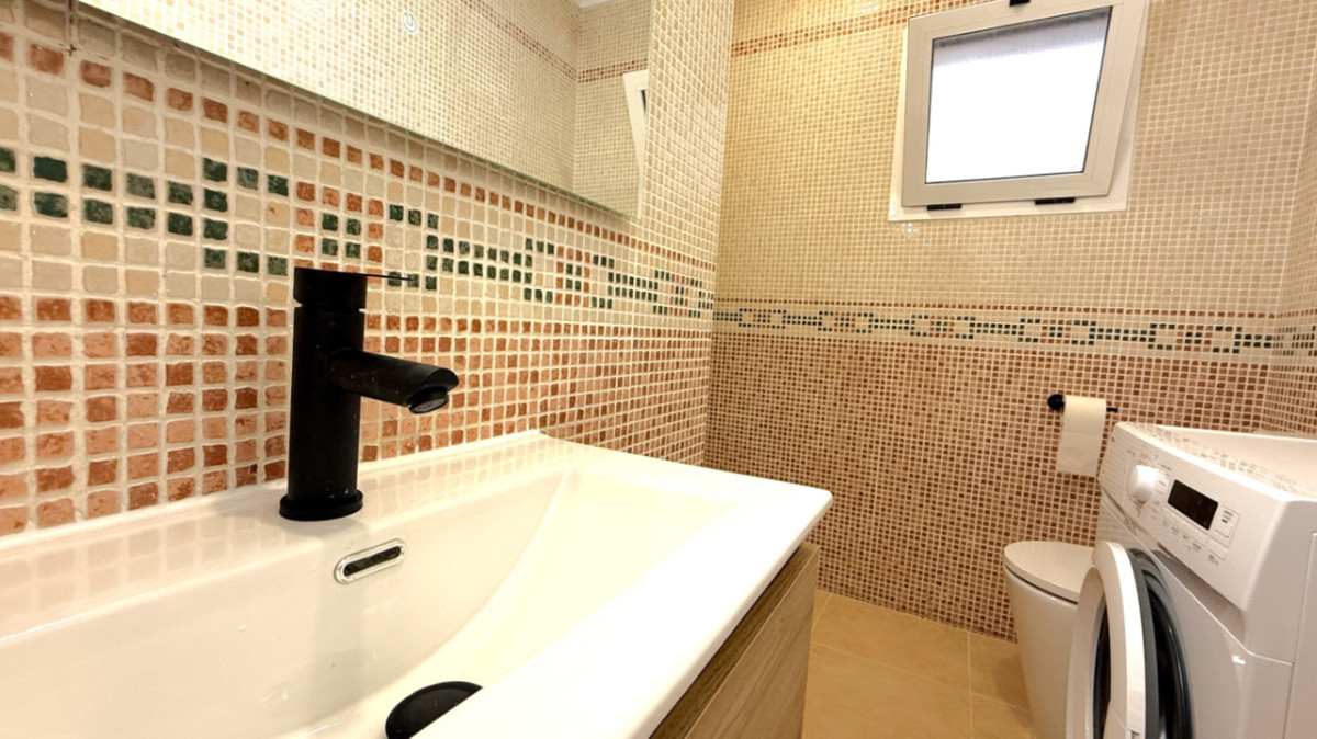 Se vende Apartamento Planta Baja de 2 dormitorios en Costa Blanca, Alicante, España