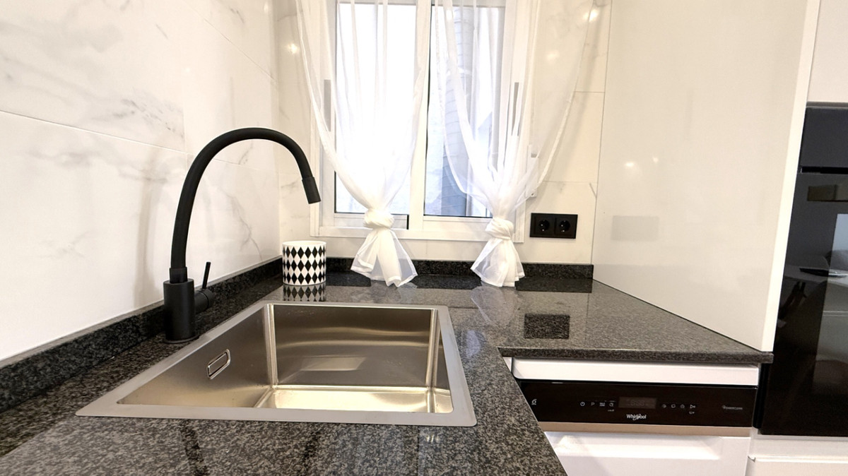 Se vende Apartamento Planta Baja de 2 dormitorios en Costa Blanca, Alicante, España