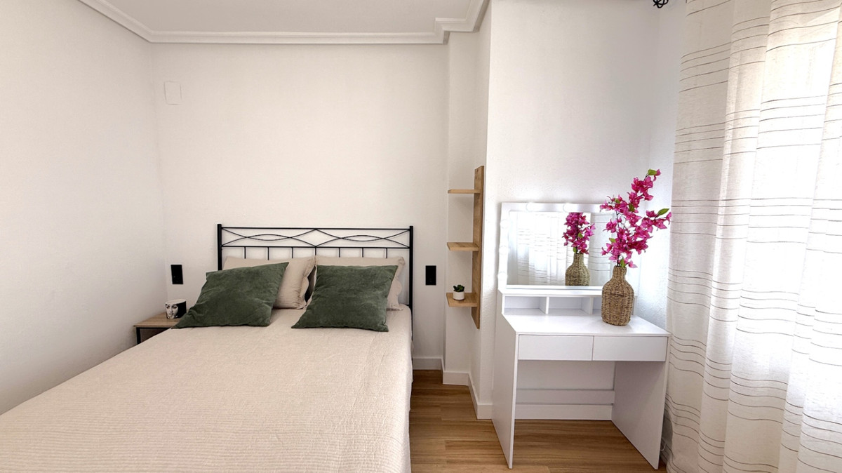 Se vende Apartamento Planta Baja de 2 dormitorios en Costa Blanca, Alicante, España