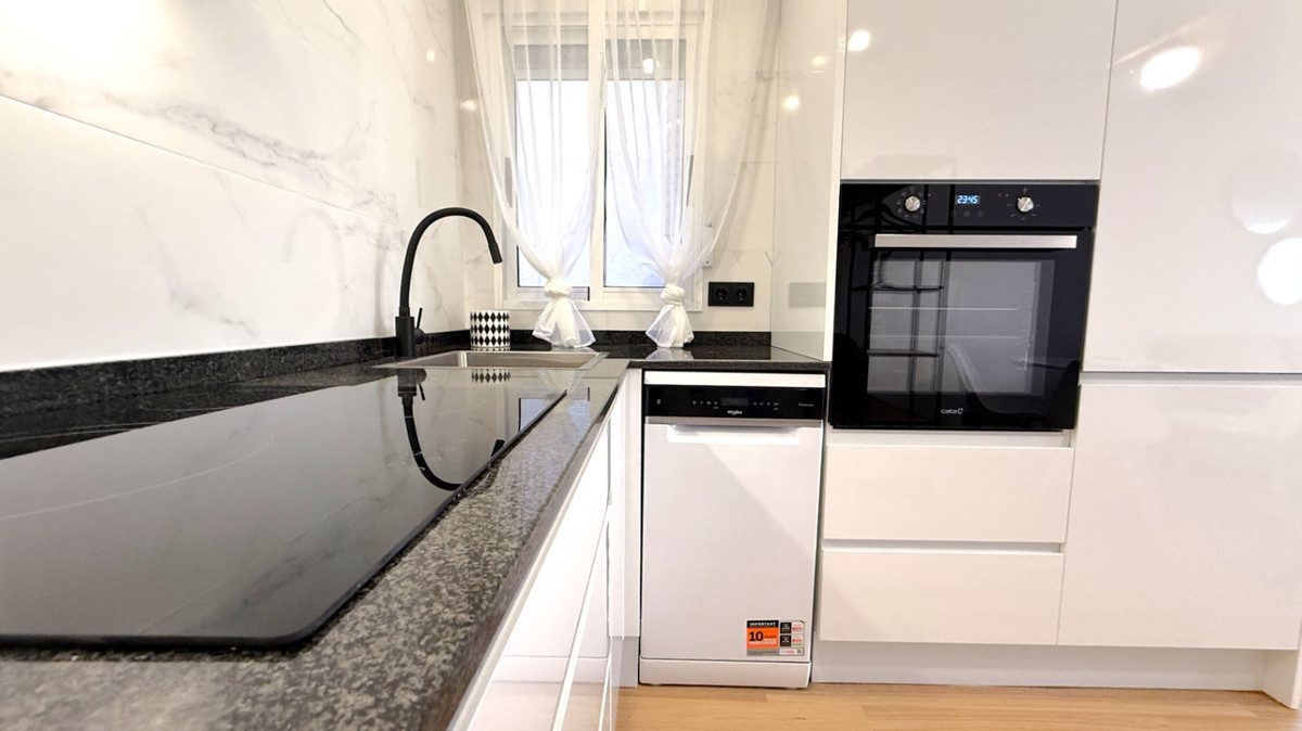 Se vende Apartamento Planta Baja de 2 dormitorios en Costa Blanca, Alicante, España