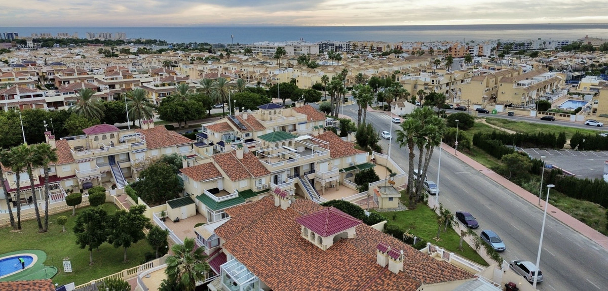 1 Bed Apartment for sale in Playa Flamenca Costa Blanca, Alicante, Spain