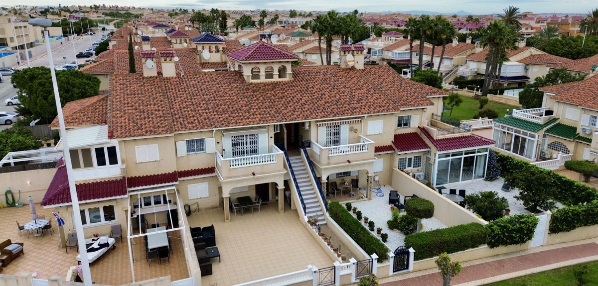 1 Bed Apartment for sale in Playa Flamenca Costa Blanca, Alicante, Spain