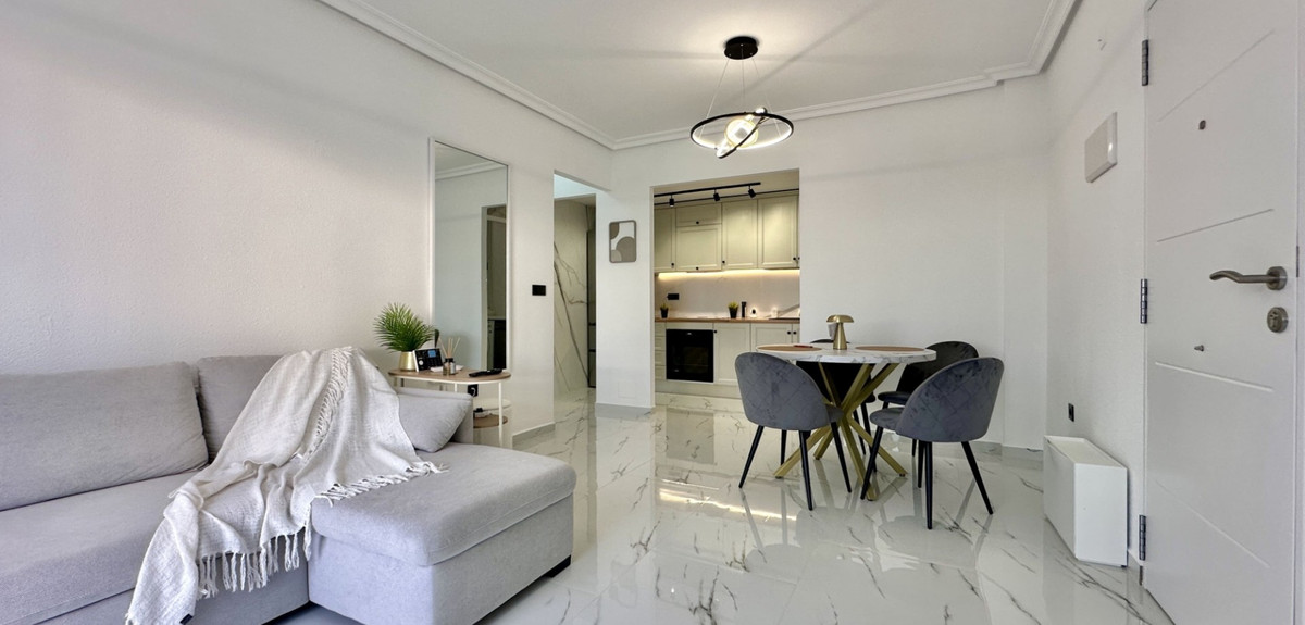 1 Bed Apartment for sale in Playa Flamenca Costa Blanca, Alicante, Spain