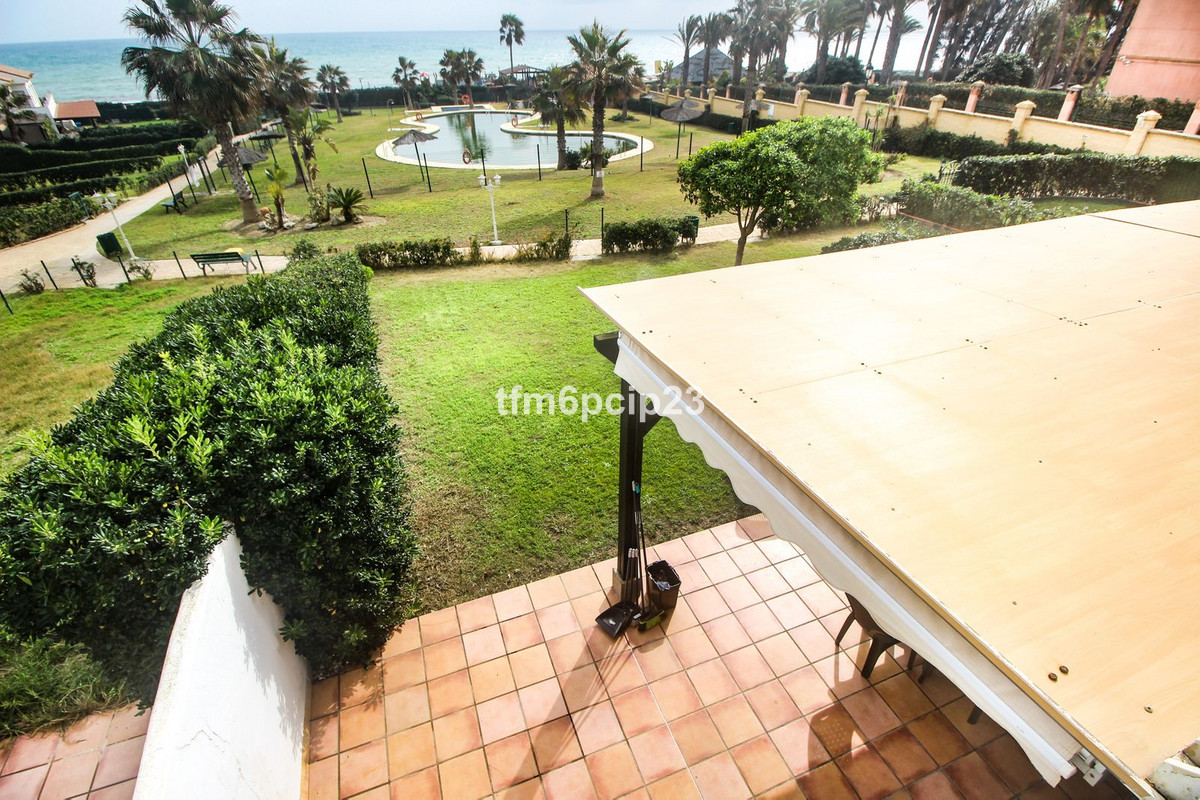 Se vende Adosada de 5 dormitorios en Costa Del Sol, Málaga, España