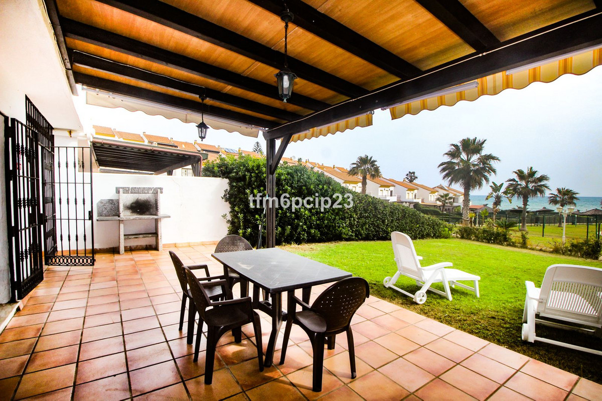Se vende Adosada de 5 dormitorios en Costa Del Sol, Málaga, España