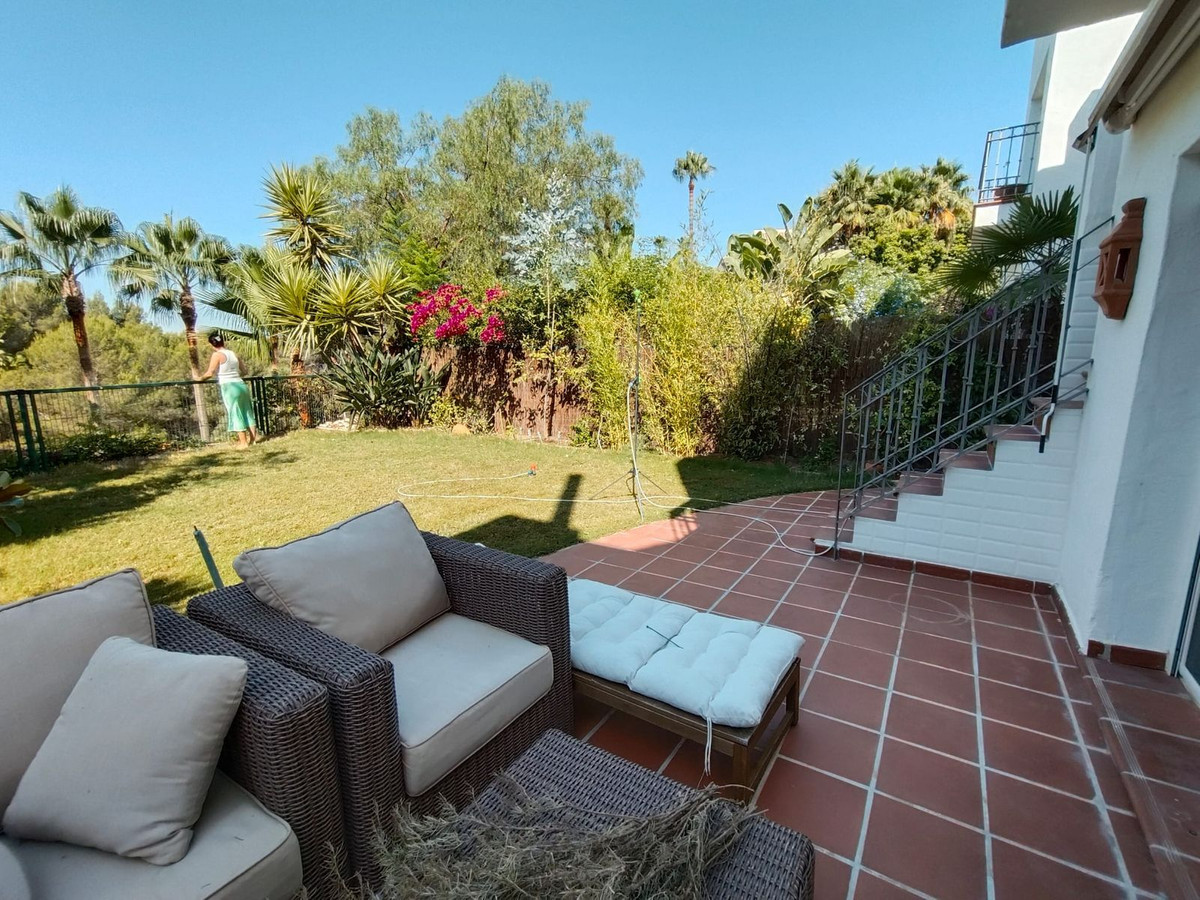 3 Bed Townhouse for sale in Istán Costa Del Sol, Málaga, Spain