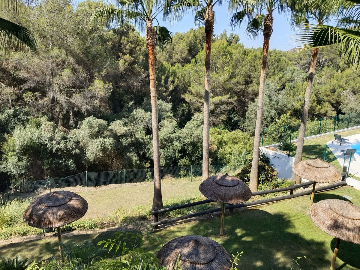 3 Bed Townhouse for sale in Istán Costa Del Sol, Málaga, Spain