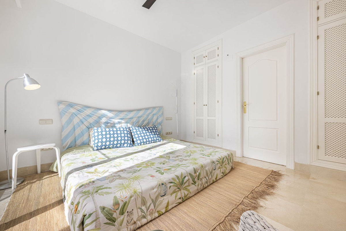 3 Bed Townhouse for sale in Istán Costa Del Sol, Málaga, Spain