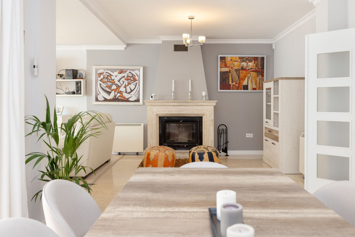 6 Bed Townhouse for sale in Torremolinos Costa Del Sol, Málaga, Spain