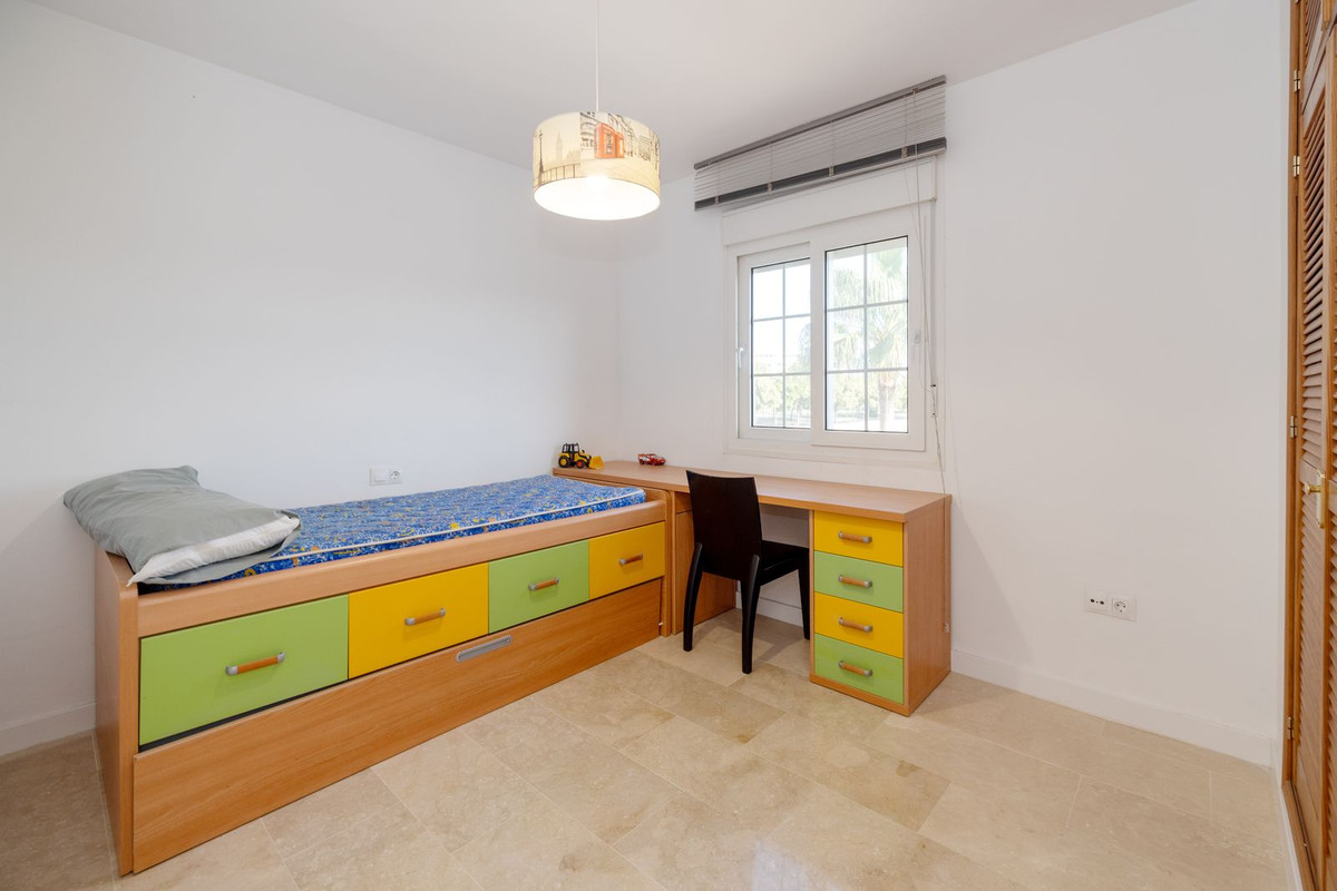 6 Bed Townhouse for sale in Torremolinos Costa Del Sol, Málaga, Spain