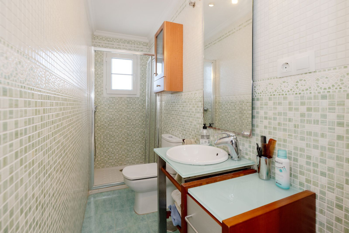 6 Bed Townhouse for sale in Torremolinos Costa Del Sol, Málaga, Spain