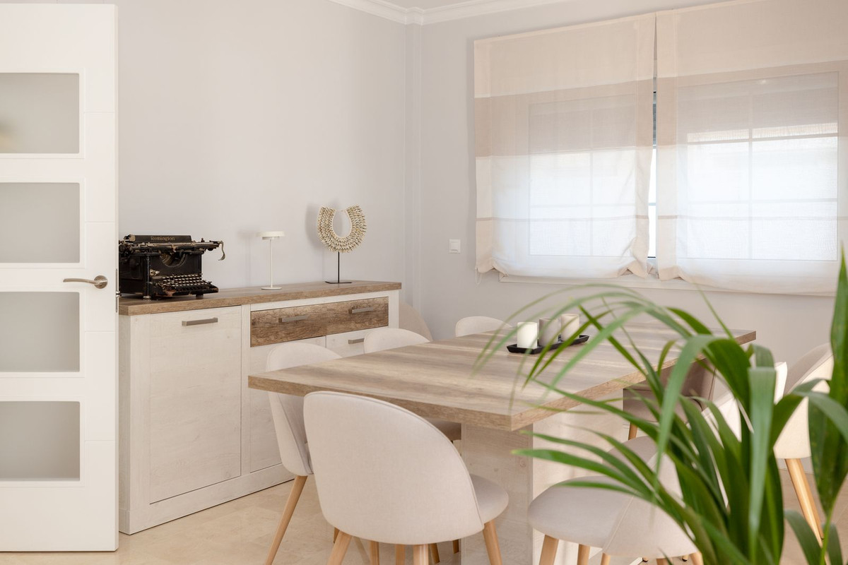 6 Bed Townhouse for sale in Torremolinos Costa Del Sol, Málaga, Spain