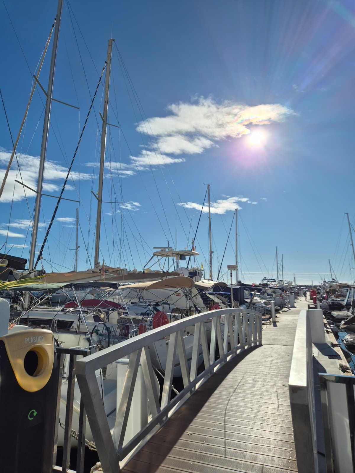 Se vende Apartamento Planta Media de 2 dormitorios en Costa Del Sol, Málaga, España