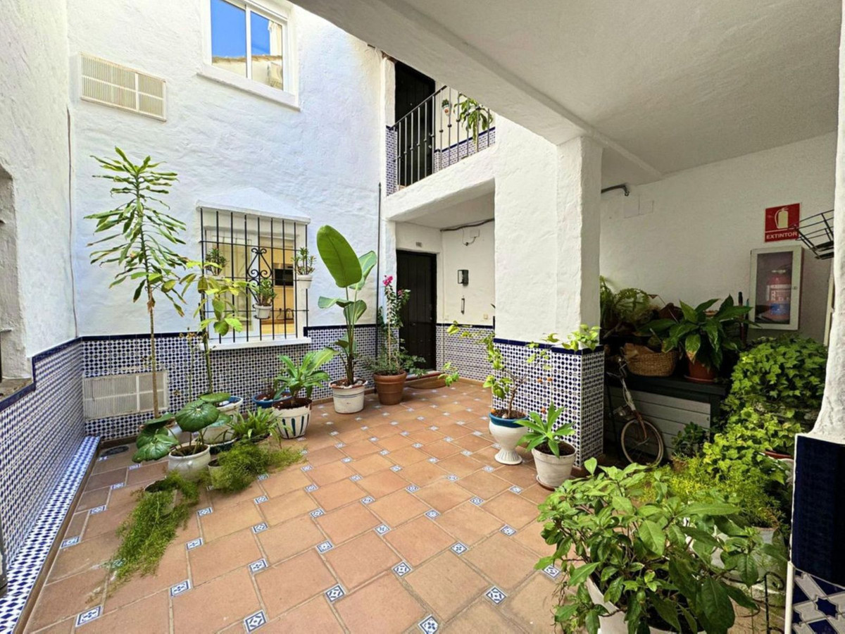 Se vende Apartamento Planta Media de 2 dormitorios en Costa Del Sol, Málaga, España