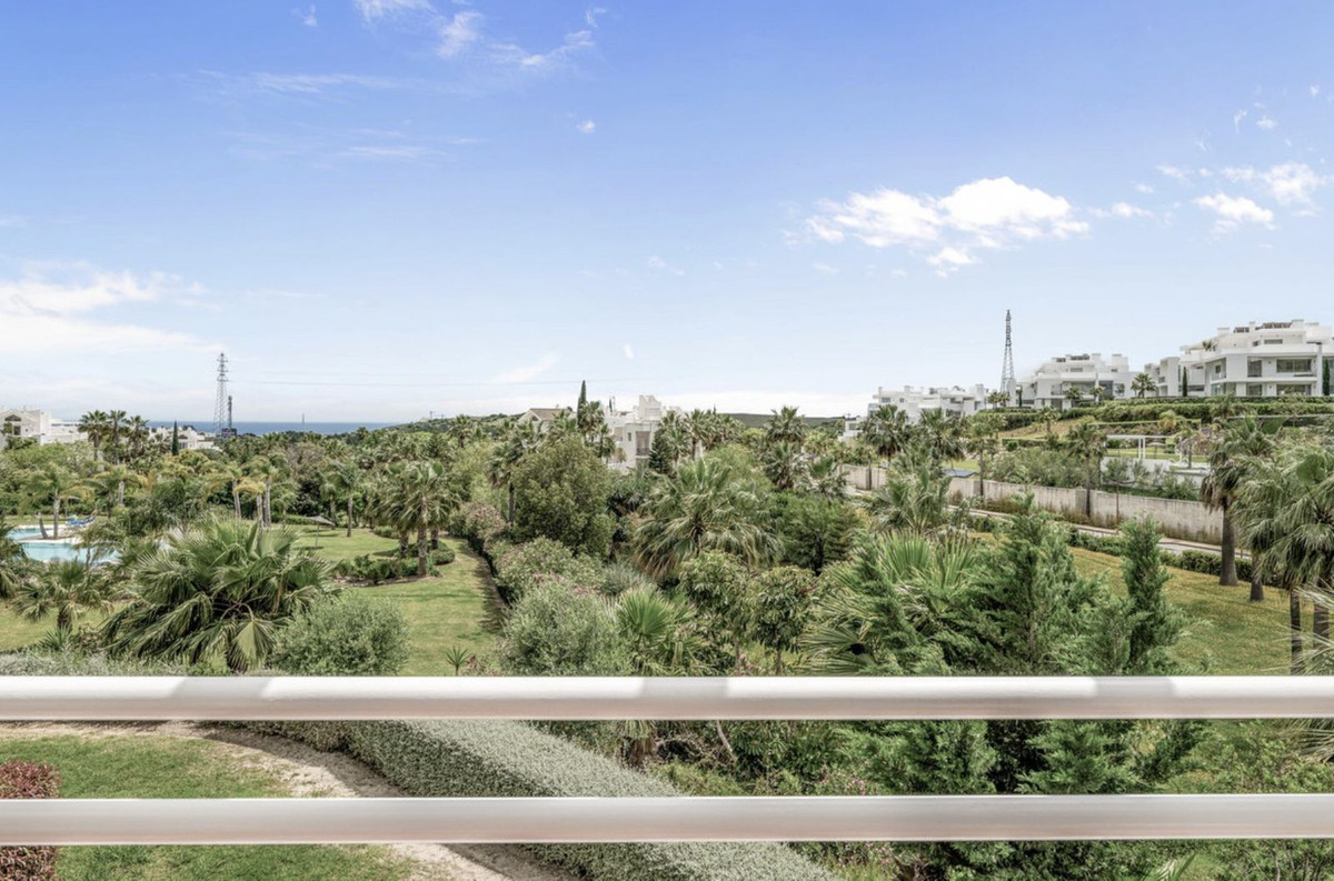 Se vende Apartamento Planta Media de 2 dormitorios en Costa Del Sol, Málaga, España