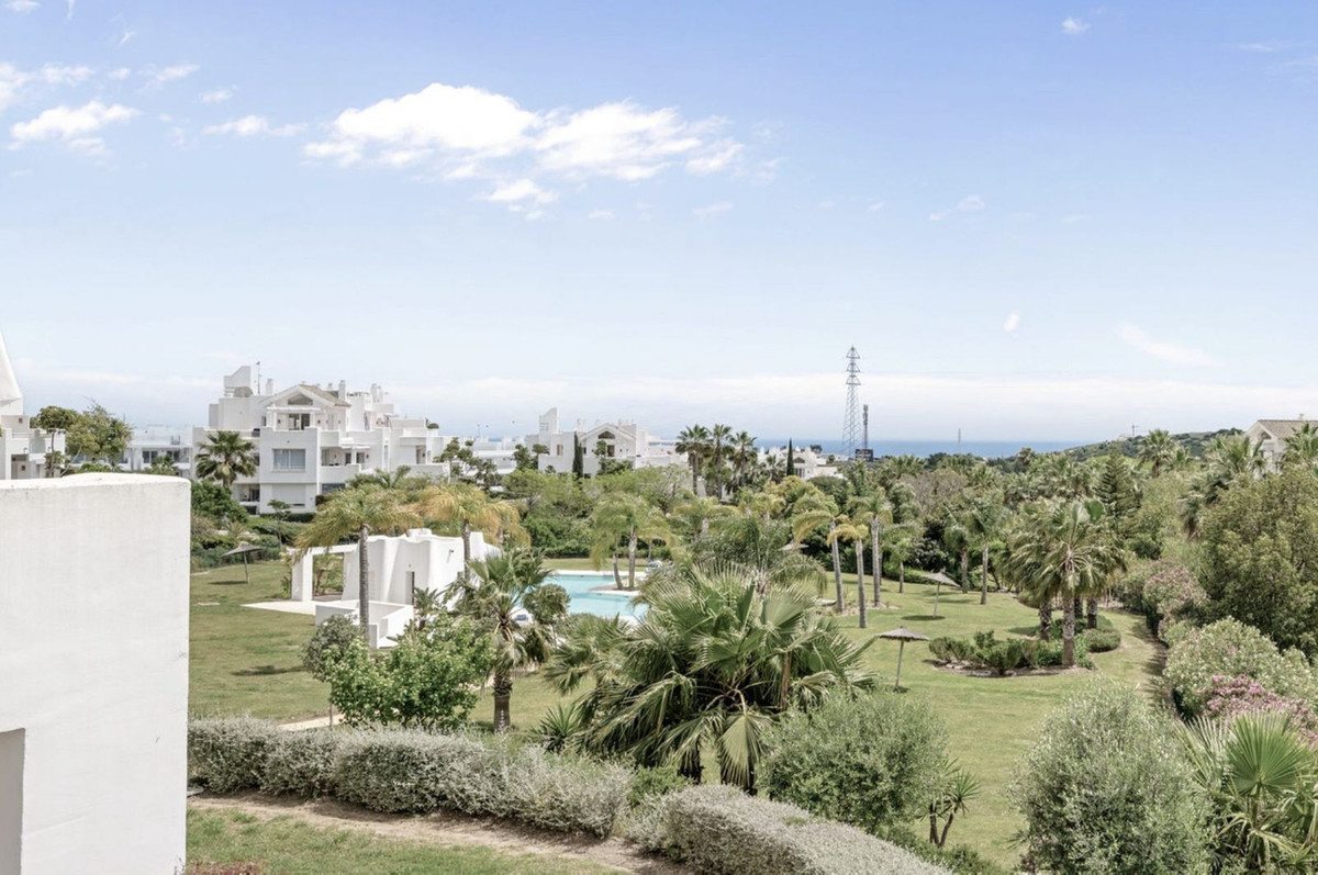 Se vende Apartamento Planta Media de 2 dormitorios en Costa Del Sol, Málaga, España