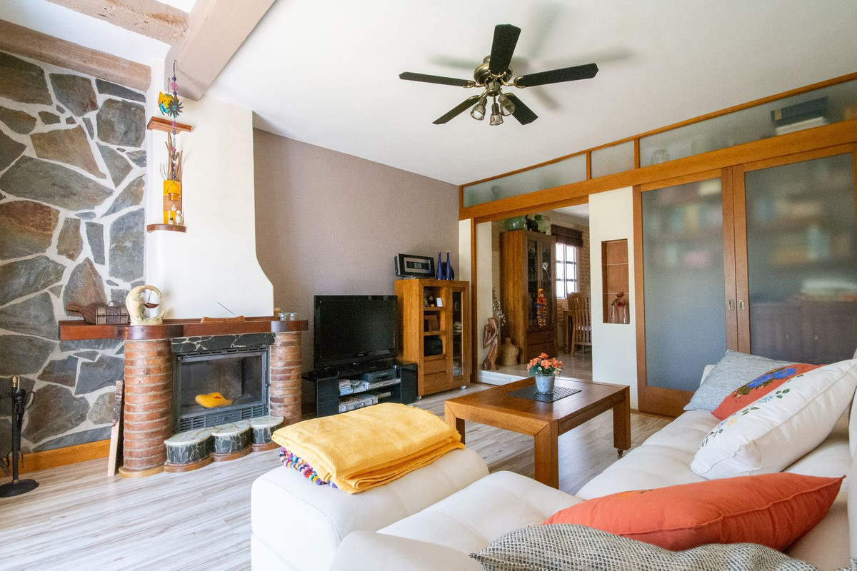 Se vende Pareada de 2 dormitorios en Costa Del Sol, Málaga, España