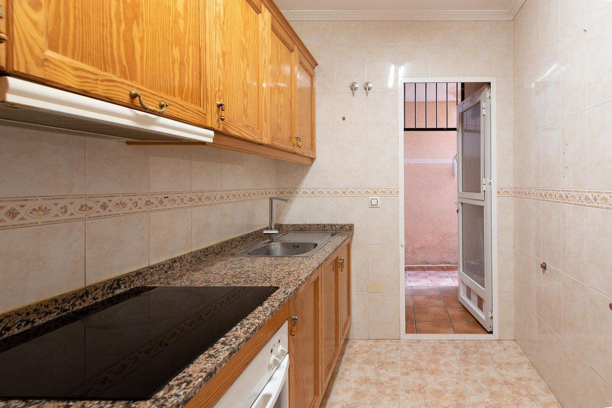 Se vende Apartamento Planta Baja de 2 dormitorios en Costa Blanca, Alicante, España