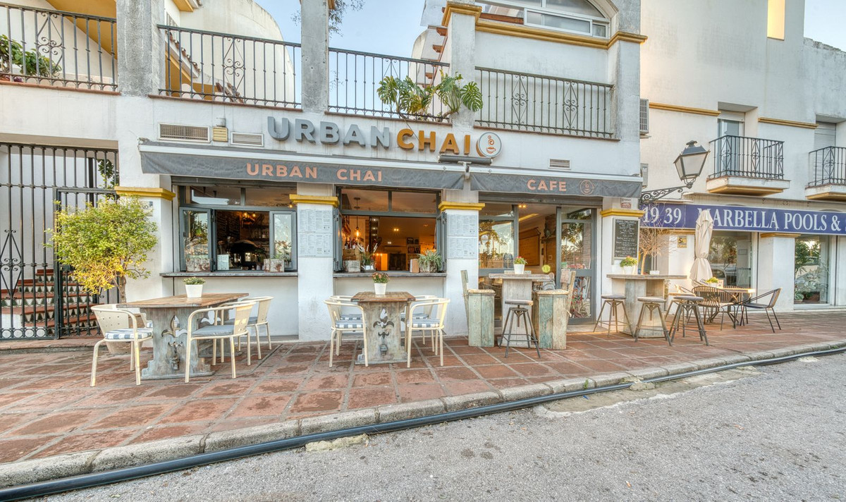 Commercial unit for sale in San Pedro De Alcántara Costa Del Sol, Málaga, Spain