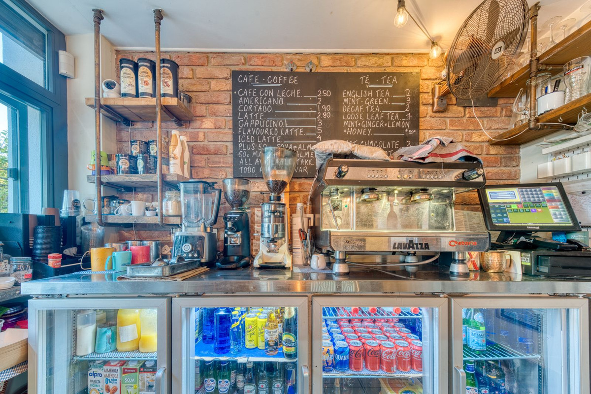 Commercial unit for sale in San Pedro De Alcántara Costa Del Sol, Málaga, Spain
