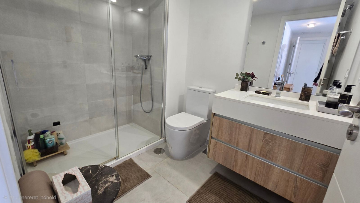 2 Bed Apartment for sale in Benalmadena Costa Del Sol, Málaga, Spain