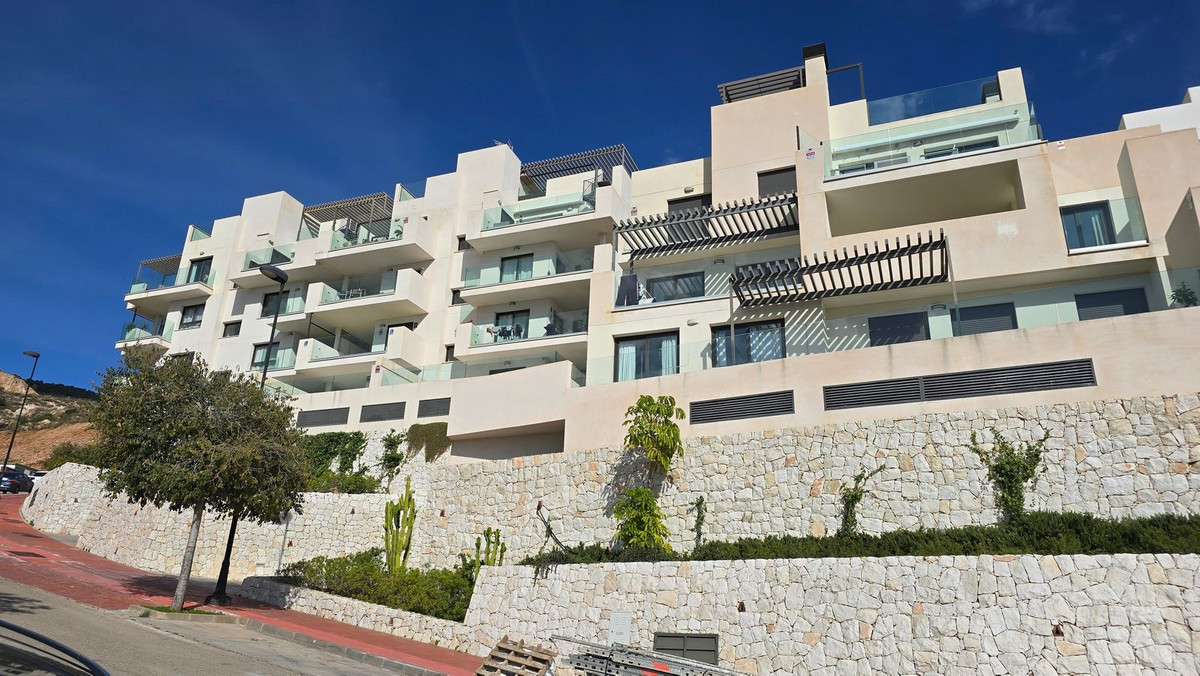 2 Bed Apartment for sale in Benalmadena Costa Del Sol, Málaga, Spain