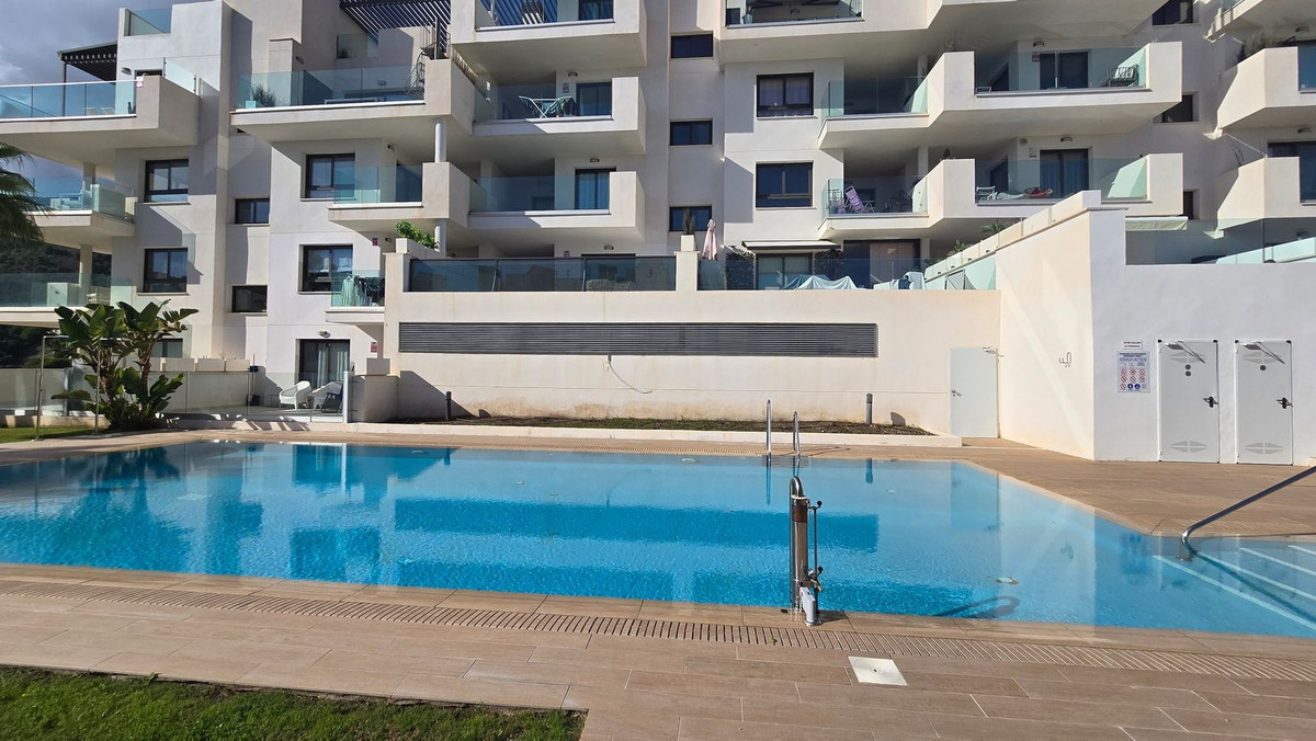2 Bed Apartment for sale in Benalmadena Costa Del Sol, Málaga, Spain