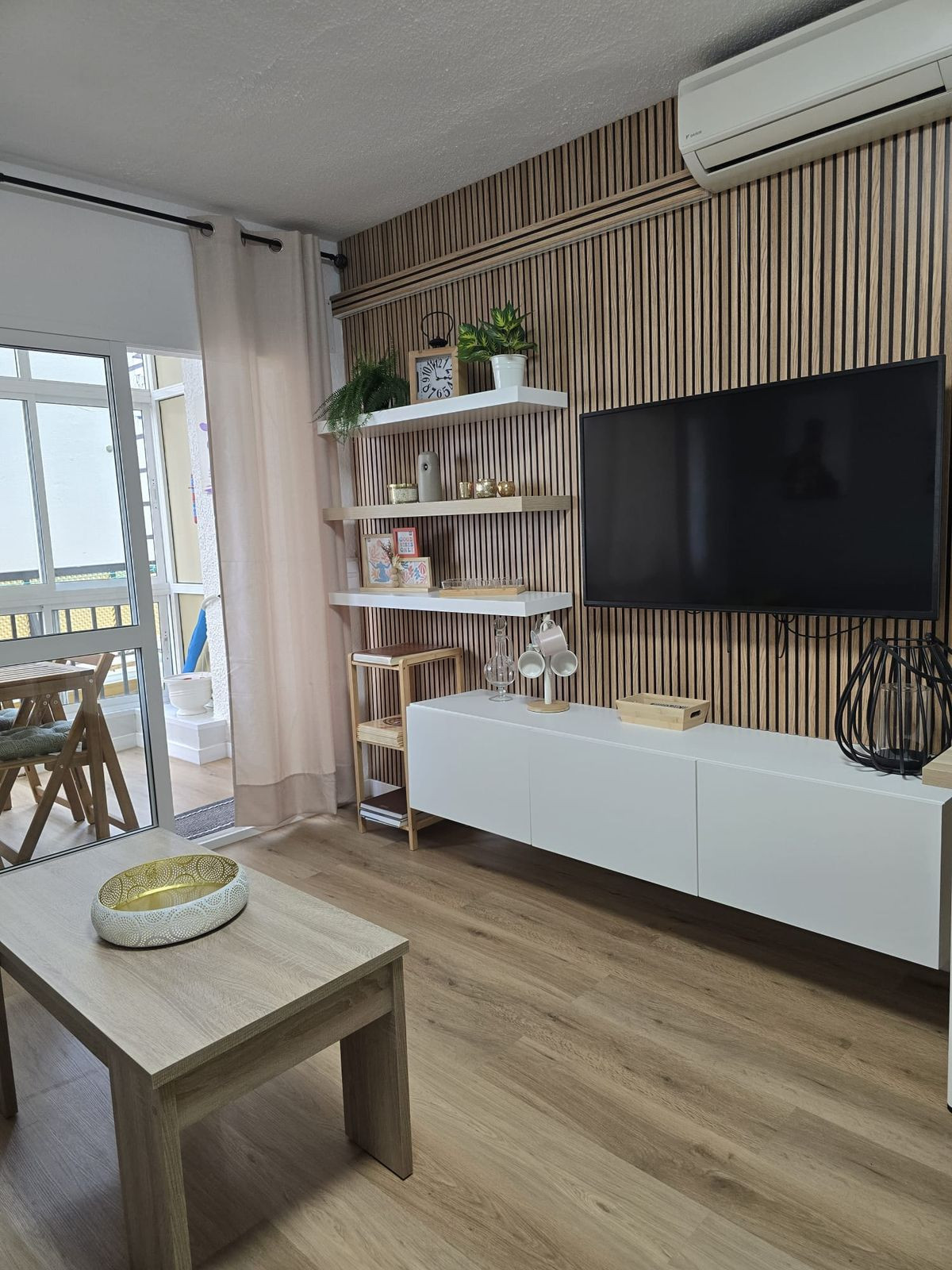 2 Bed Apartment for sale in Fuengirola Costa Del Sol, Málaga, Spain