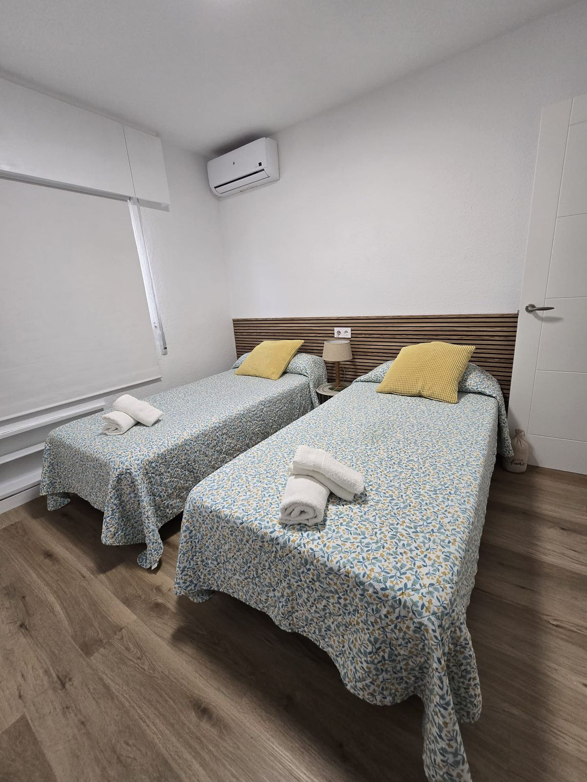 2 Bed Apartment for sale in Fuengirola Costa Del Sol, Málaga, Spain