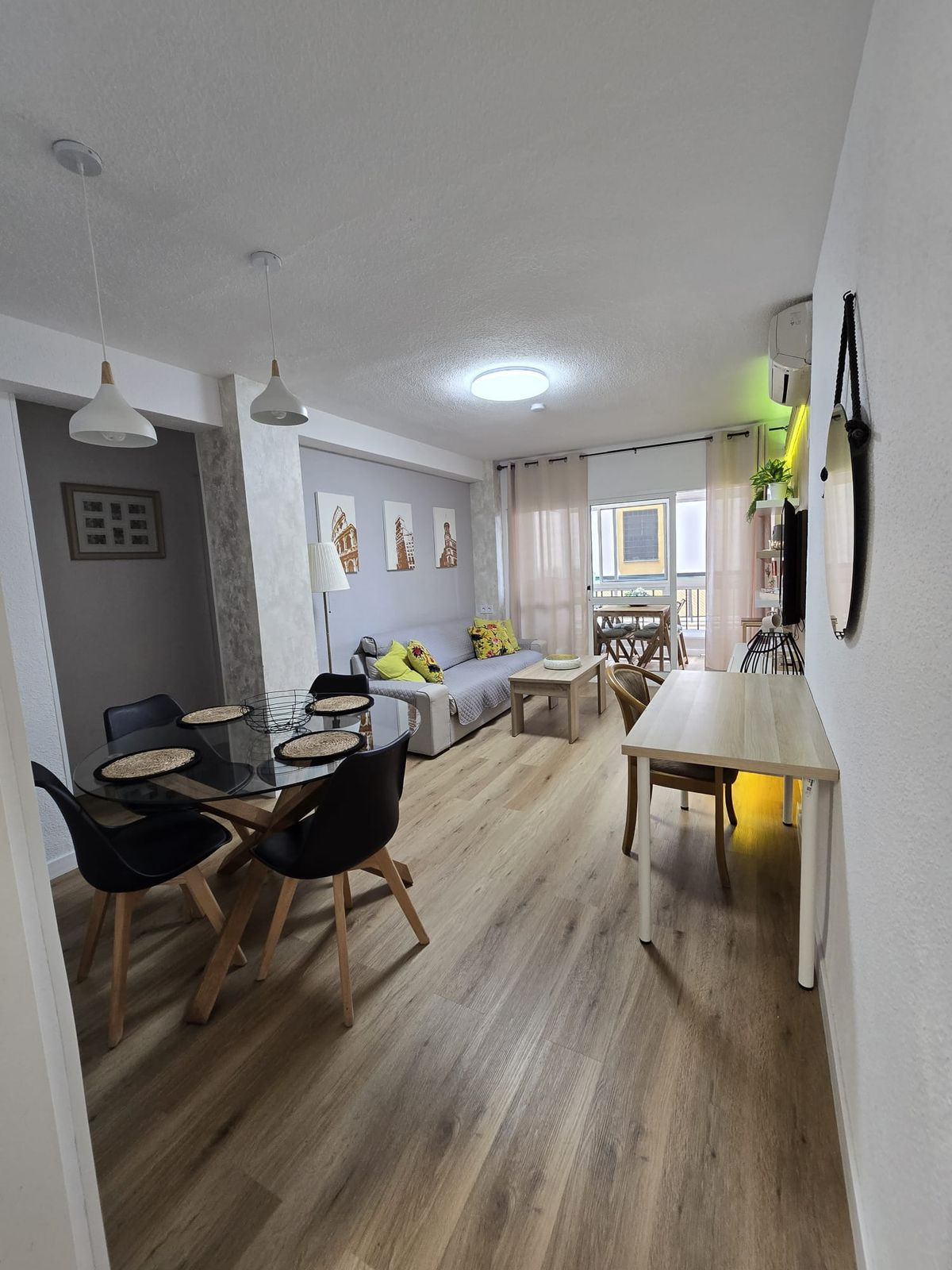 2 Bed Apartment for sale in Fuengirola Costa Del Sol, Málaga, Spain
