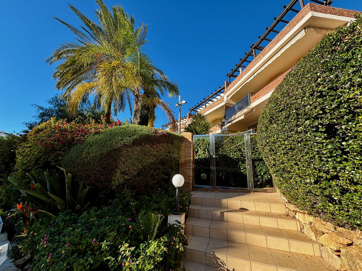 2 Bed Apartment for sale in Riviera Del Sol Costa Del Sol, Málaga, Spain