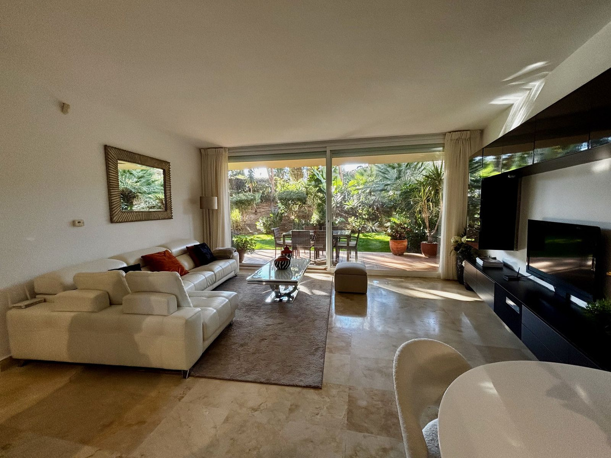 2 Bed Apartment for sale in Riviera Del Sol Costa Del Sol, Málaga, Spain