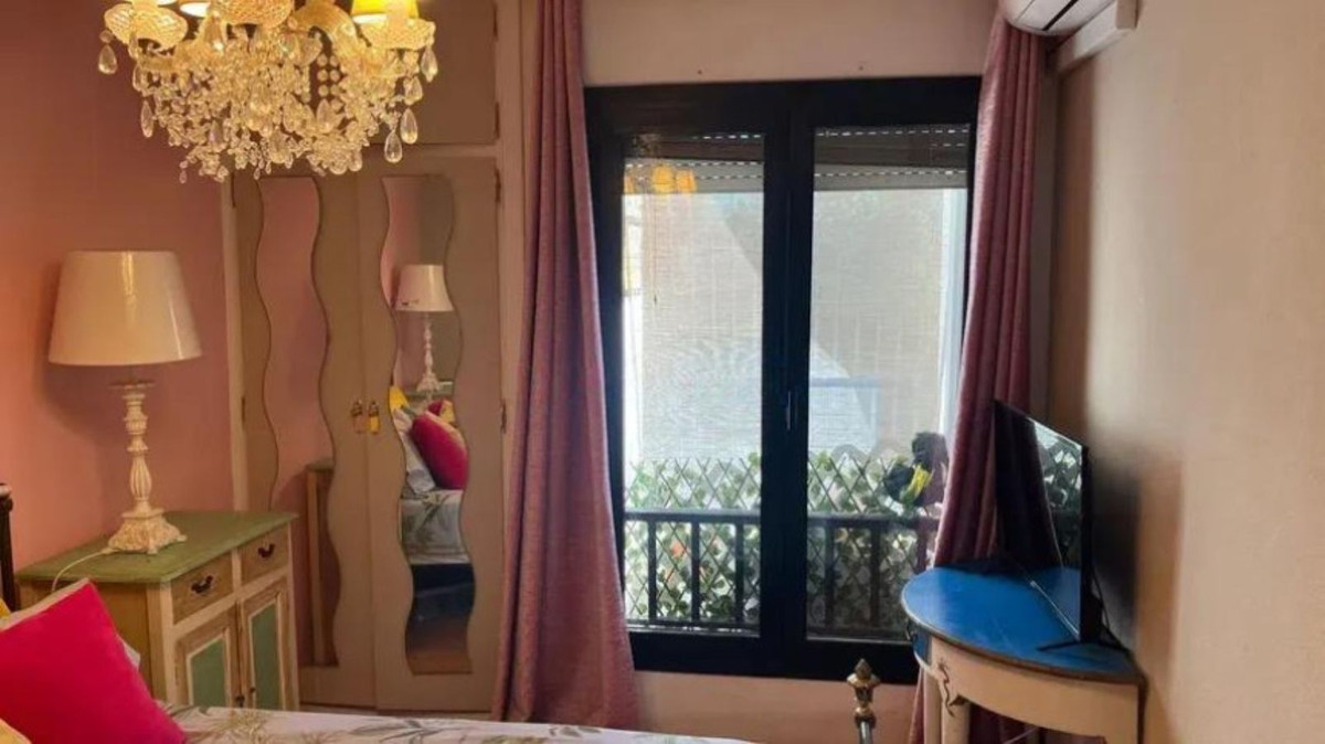 Se vende Apartamento Planta Media de 3 dormitorios en Costa Del Sol, Málaga, España