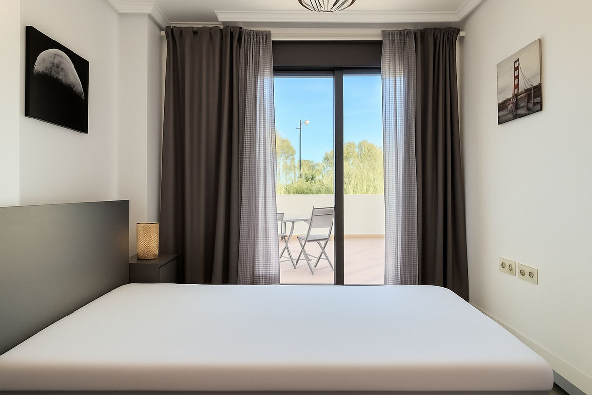 2 Bed Apartment for sale in Selwo Costa Del Sol, Málaga, Spain