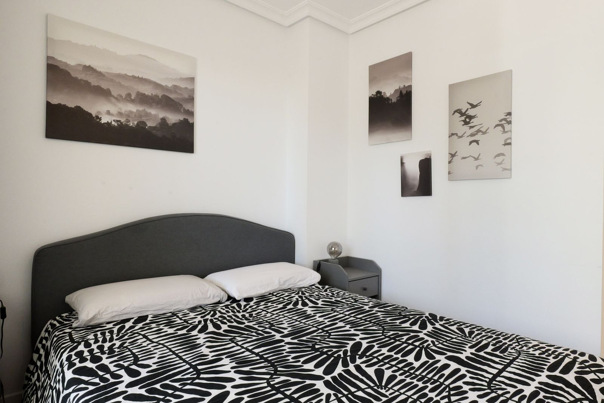 2 Bed Apartment for sale in Selwo Costa Del Sol, Málaga, Spain