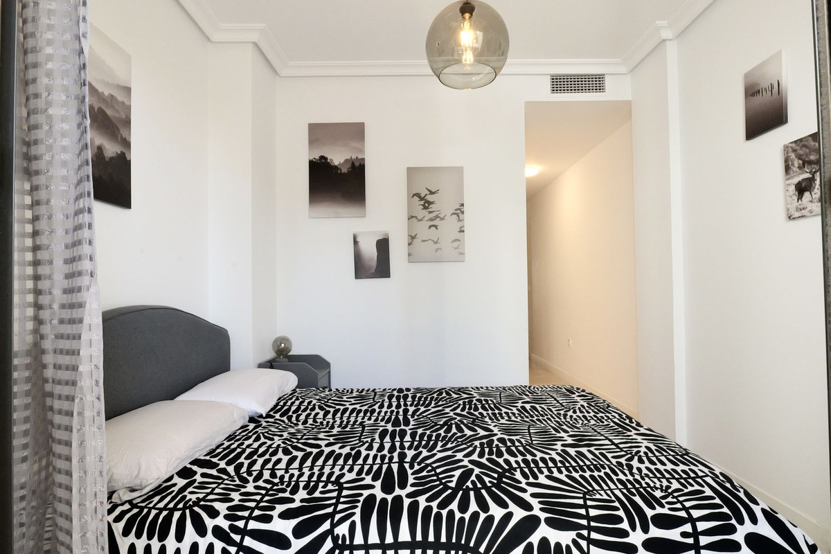 2 Bed Apartment for sale in Selwo Costa Del Sol, Málaga, Spain
