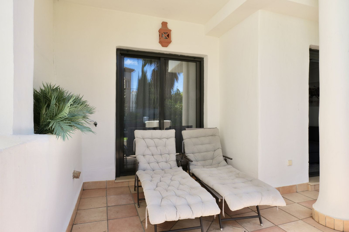 2 Bed Apartment for sale in Selwo Costa Del Sol, Málaga, Spain