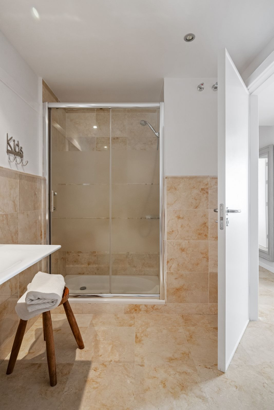 3 Bed Apartment for sale in Altos De Los Monteros Costa Del Sol, Málaga, Spain