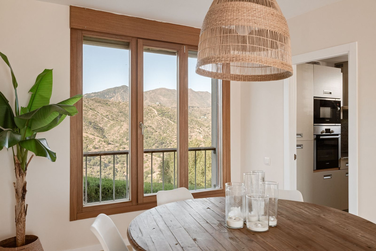 3 Bed Apartment for sale in Altos De Los Monteros Costa Del Sol, Málaga, Spain