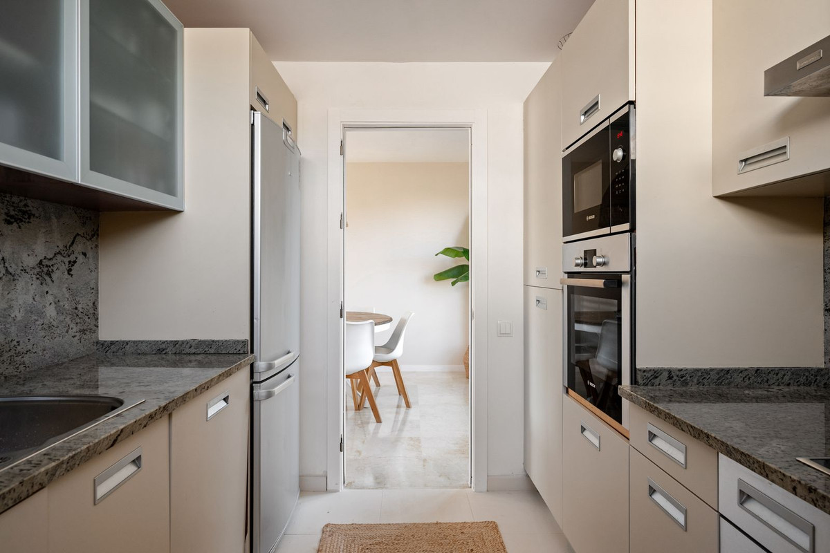 3 Bed Apartment for sale in Altos De Los Monteros Costa Del Sol, Málaga, Spain