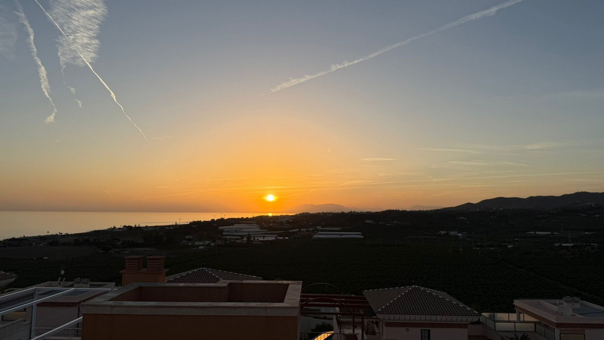 Se vende Pareada de 3 dormitorios en Costa Del Sol East, Málaga, España
