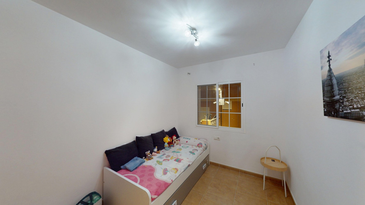 Se vende Pareada de 3 dormitorios en Costa Del Sol East, Málaga, España