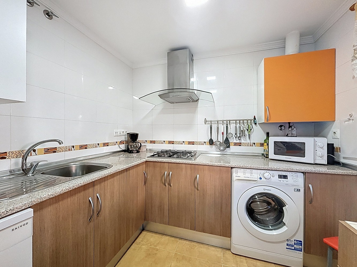 3 Bed Apartment for sale in Vélezmálaga Costa Del Sol East, Málaga, Spain