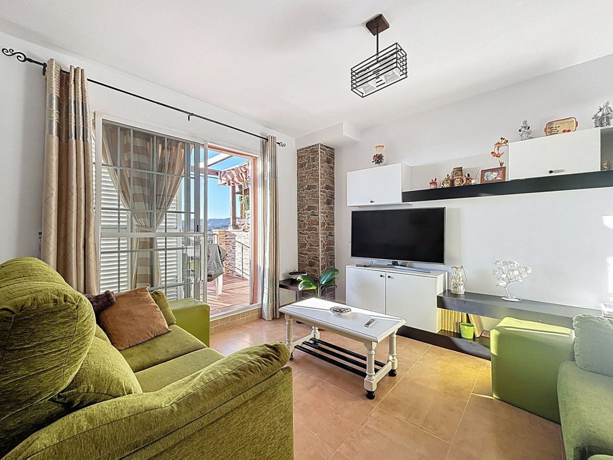 3 Bed Apartment for sale in Vélezmálaga Costa Del Sol East, Málaga, Spain