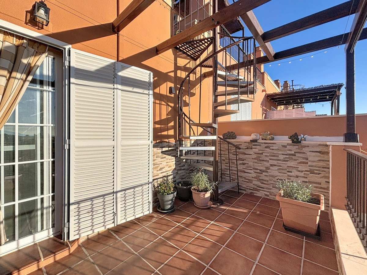 3 Bed Apartment for sale in Vélezmálaga Costa Del Sol East, Málaga, Spain